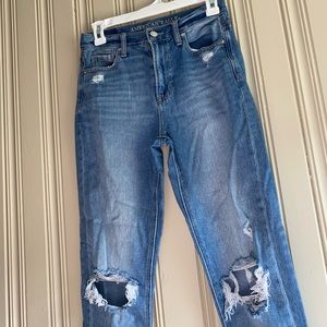 American Eagle mom jeans